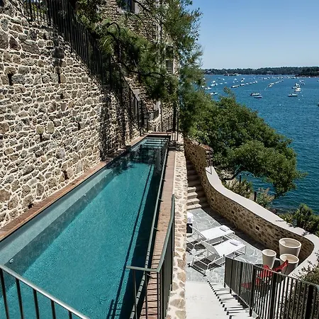 Castelbrac & Ξενοδοχείο 5*